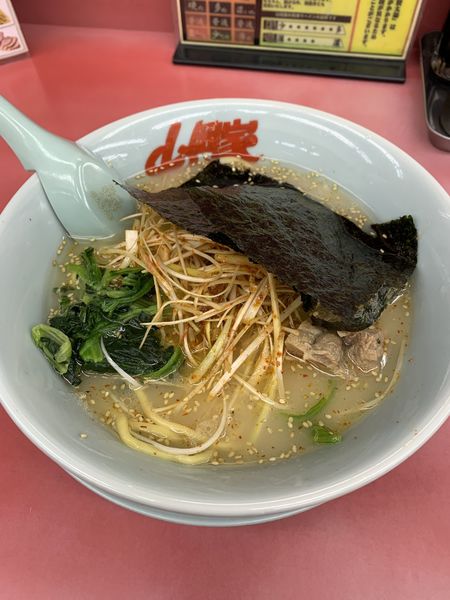 「ピリ辛ネギラーメン 770円」@ラーメン山岡家 瑞穂店の写真