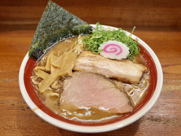 「らー麺…730円‬　こってりコール」@らー麺 たまや零式の写真