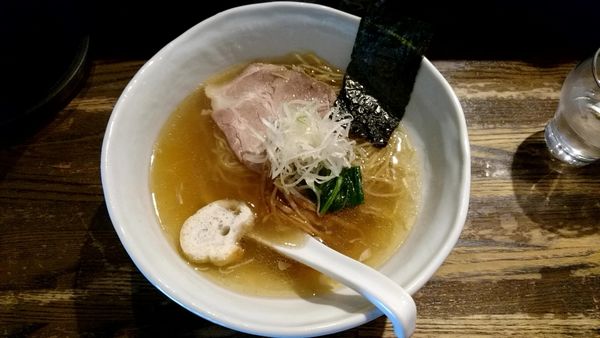 「淡口清湯スープ_850円」@RAMEN CiQUEの写真