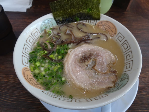 「らーめん 720円(油ぬき、バリカタ)  魚の辛そぼろ 180円」@博多長浜らーめん 楓神の写真