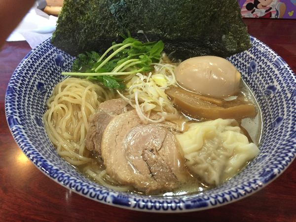 「特製ふくろう麺 醤油（1000円）」@麺や ふくろうの写真