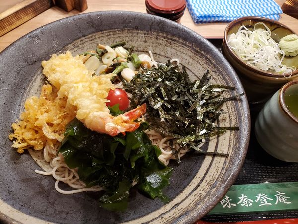 「特製冷しそば」@味奈登庵 関内南口店の写真