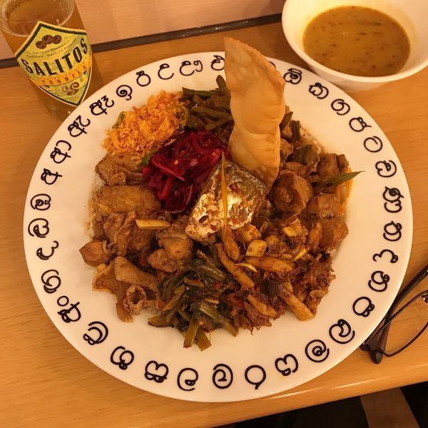 「スリランカカリープレート スペシャル」@KING LION スリランカレストラン＆バーの写真