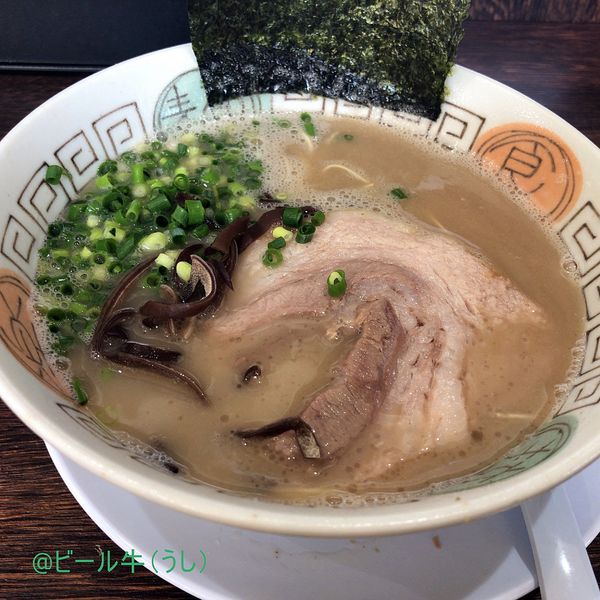 「らーめん(720円)バリカタアブラ抜き、魚の辛そぼろ(180円)」@博多長浜らーめん 楓神の写真