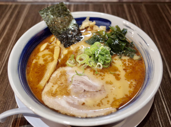 「魚豚らぁめん…790円‬」@麺屋いたがきの写真