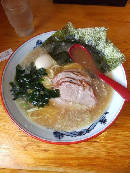 「チャーシューメン+味玉子」@椿 ラーメンショップ 木立店の写真