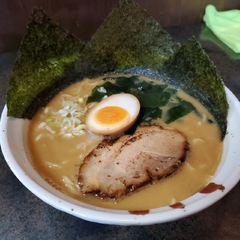 とんこつラーメン 松平の画像
