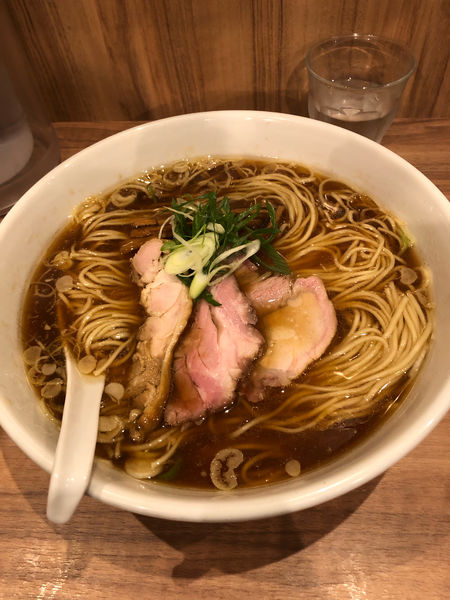 「醤油　大盛り」@麺処 ほん田 秋葉原本店の写真