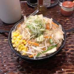 みそたんめん+コーン