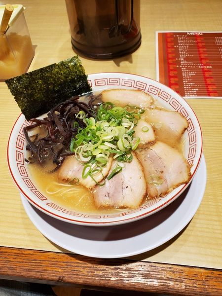 「チャーシューメン　硬め」@博多長浜ラーメン フクフクの写真