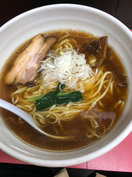 「ラーメン（中）」@麺 えどやの写真