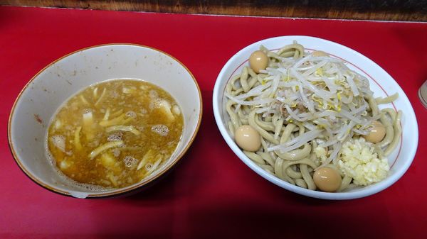 「たま小つけ麺（930円）＋うずら（100円）ヤサイニンニク」@蓮爾 登戸店の写真