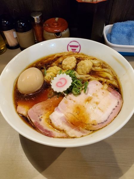「特中華そば」@横浜中華そば 維新商店の写真