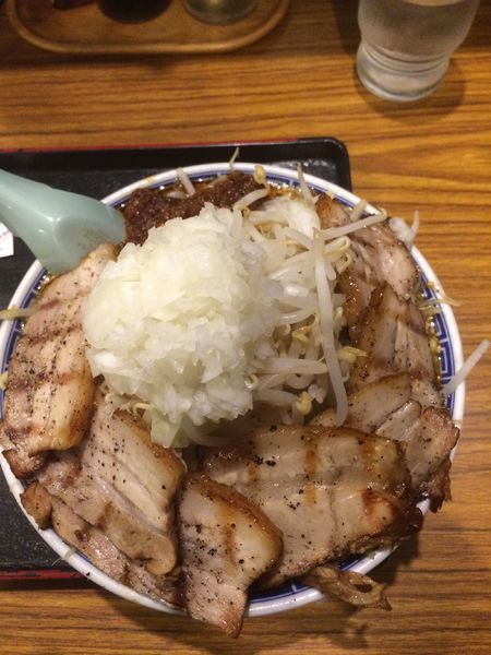 「旨辛ふじみそ麺　バカ豚」@優勝軒 柏店の写真