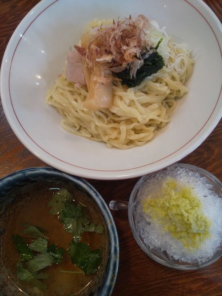 「【月～金限定】純和風生のり潮つけ麺～カキ氷割付～950円」@拉麺 イチバノナカの写真