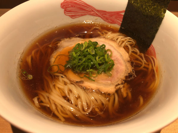 「醤油らぁ麺」@NIPPON RAMEN 凛 TOKYOの写真