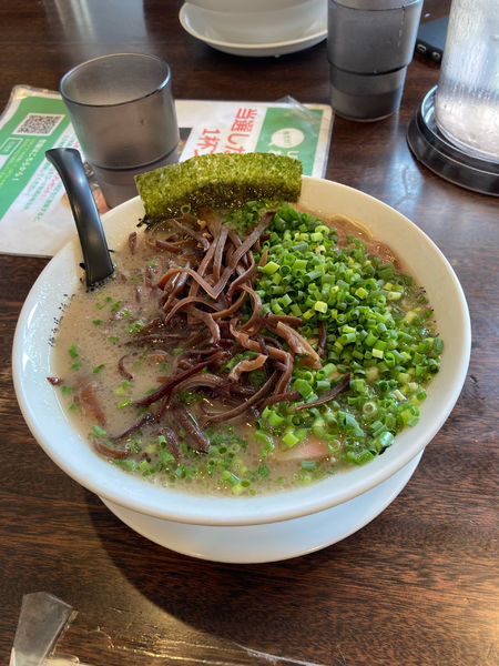 「ネギチャーシュー麺＋キクラゲ」@博多長浜らーめん いっきの写真