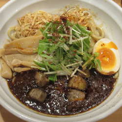 【限定】炙り麻婆まぜそば（900円）