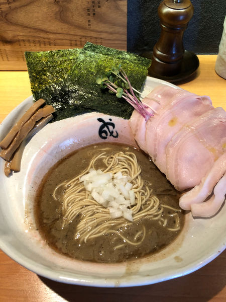 「ニボリッチ　セアブラブラック和え玉」@拉麺 成の写真