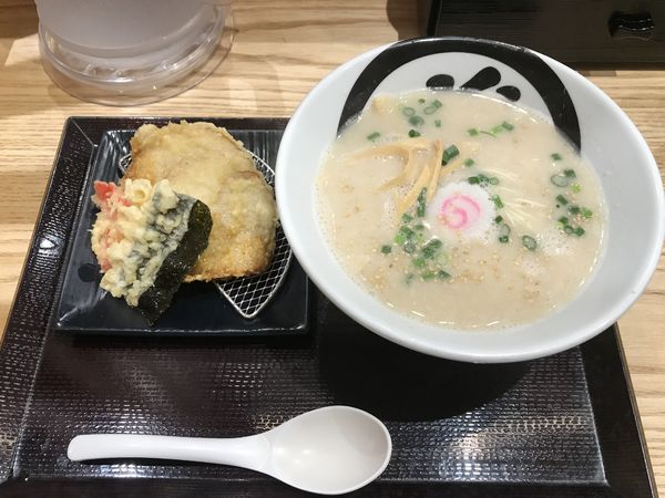 「胡麻豚骨らぁ麺 1000円」@天丼・らぁ麺 ハゲ天の写真