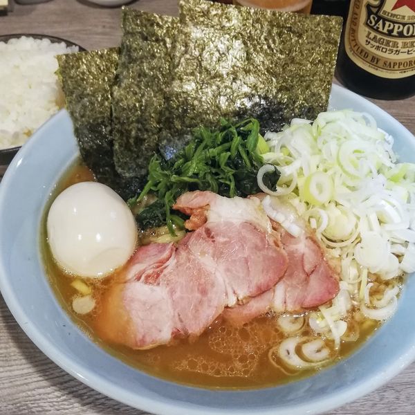 「ラーメン､味玉､白ネギ､ライス」@らーめん ぱったぱたの写真