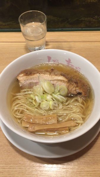 「ラーメンmacro」@人類みな麺類の写真