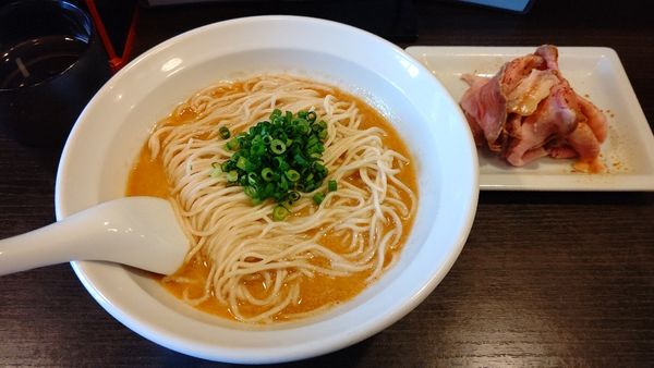 「オマール海老とあさりの特濃(肉増し)+牡蠣の和え玉 1600円」@灰汁中華 丿貫 福富町本店の写真