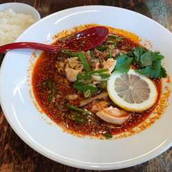 亜細亜SOBA  900円