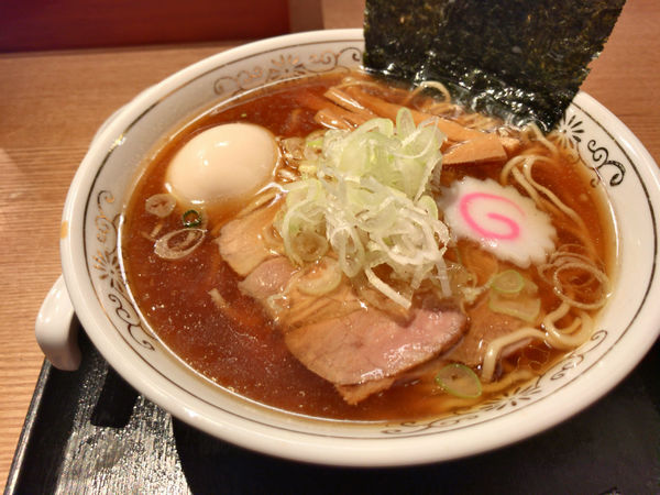 「味玉中華そば830円」@中華そば 勝本の写真