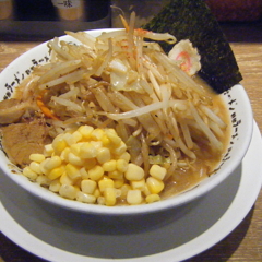 野郎ラーメン 新橋駅前店の画像