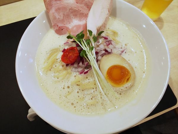 「鶏白湯　泡ramen～醤油～　800円」@鶏白湯泡ramenたまきの写真