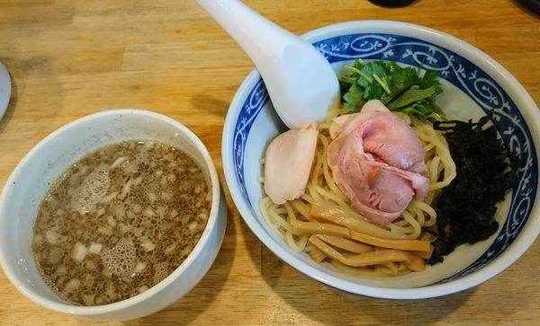 「イカつけ麺」@寿製麺よしかわ 坂戸店の写真
