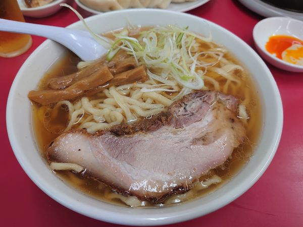 「ラーメン800円＋餃子5コ460円＋ビール」@一品香 小山の写真