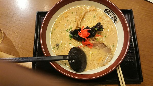 「濃厚豚骨ラーメン」@こだわりらーめん ゆきむら亭 つくば西店の写真