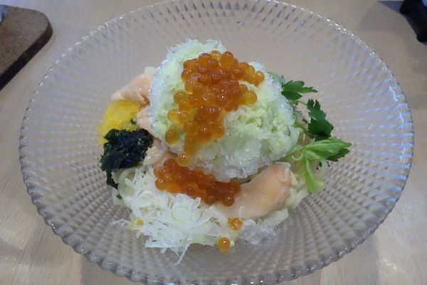「サーモンとイクラの山葵和えそば 山葵かき氷Ver（割飯付）」@拉麺 イチバノナカの写真