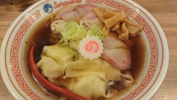 「ワンタンメン」@ソラノイロ NIPPONの写真