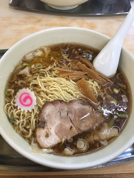 「ワンタン麺＋生卵」@大勝軒 東岩槻店の写真