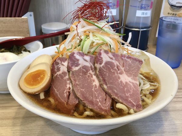 「冷やしラーメン ＋ 味玉 ＋ 温玉 高菜飯」@くじら食堂bazar 三鷹店の写真