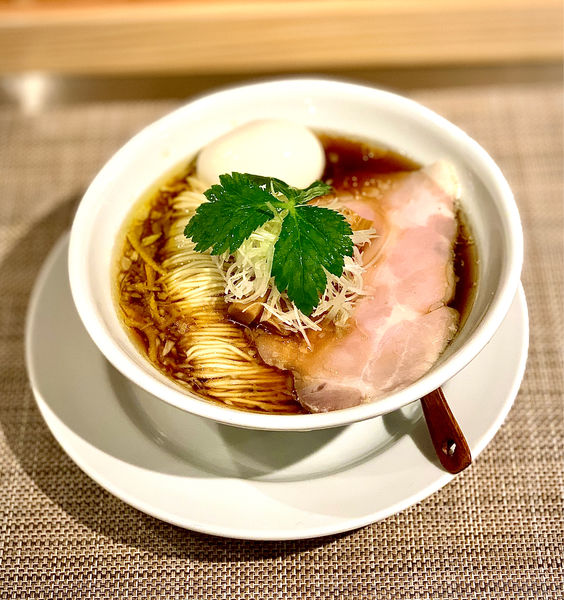 「醤油そば　大」@成城青果の写真