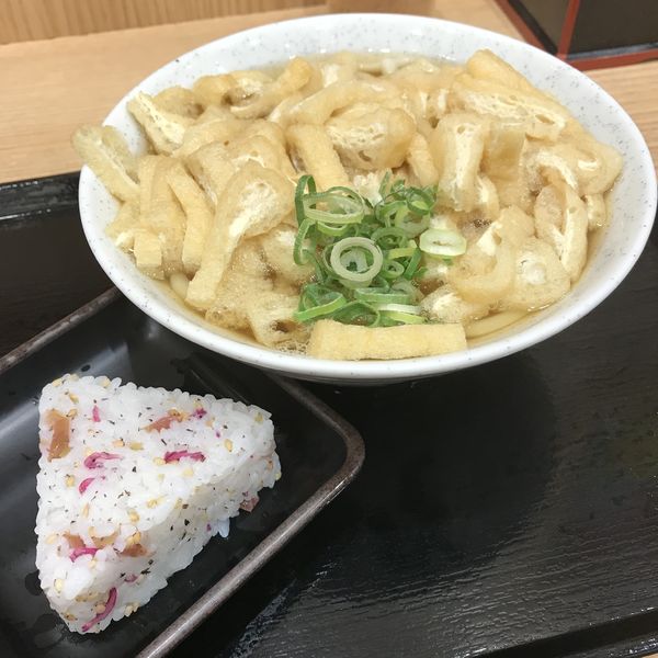 「きざみ（￥340）＋梅しらす（￥120）」@都そば 天五店の写真