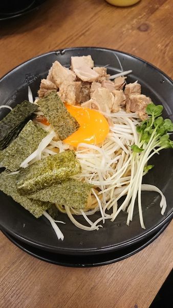 「まぜそば」@横浜家系ラーメン 武骨家 恵比寿店の写真