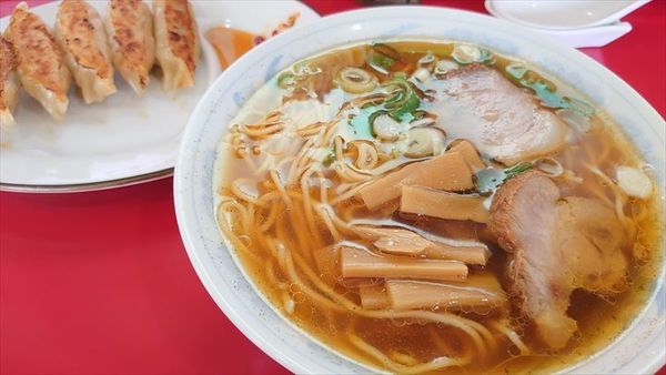 「定食③（中華そば＋ギョーザ5個＋焼きめし小）」@中華そば まるせいの写真