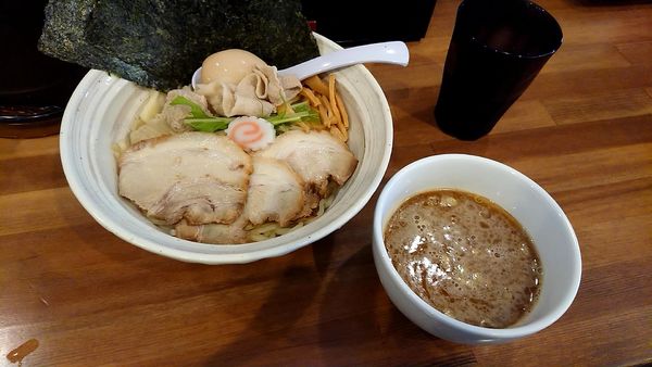 「和出汁薫る魚介豚骨つけ麺(特製)  1200円」@らぁめん 麺彩家の写真