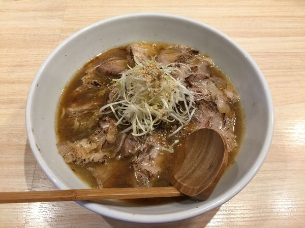 「極肉麺」@麺や えいちつーの写真