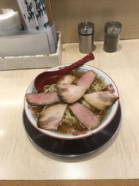 「喜多方ラーメン中　肉　醤油」@食堂 七彩の写真