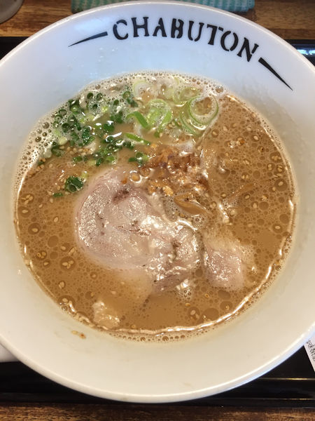 「ちゃぶとんらぁ麺 ¥790」@とんこつらぁ麺 CHABUTON 下北沢駅前店の写真