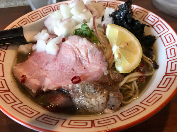 「冷やし煮干そば（刻み玉葱）」@中華蕎麦 志の写真