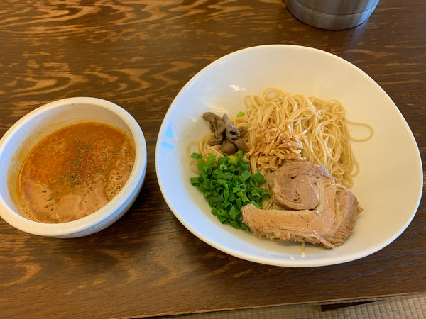 「冷やし稲庭海老つけ麺」@鶏そばや 竜神洞の写真