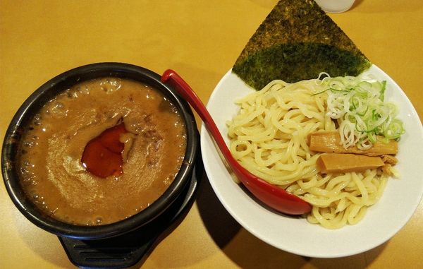 「麻辣つけ麺 830円」@つけめんや 泉の写真