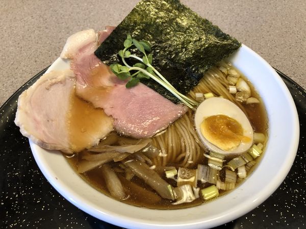 「中華そば（再仕込み生醤油）￥８５０」@らぅめん 愛ごやの写真